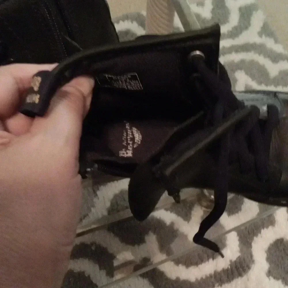 DR MARTENS black combat boots size 2 kids